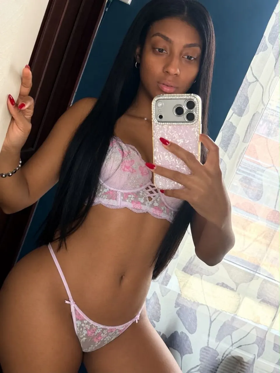 Luisa. New girls very hornny in tartu service rela